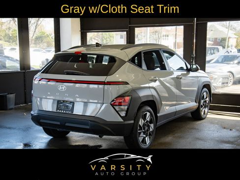 Used 2025 Hyundai Kona SEL FWD image 4