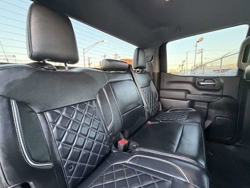 Used 2019 Chevrolet Silverado 1500 Custom w/ Custom Value Package image 27