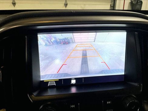 Used 2019 Chevrolet Colorado Z71 AWD/4WD image 34