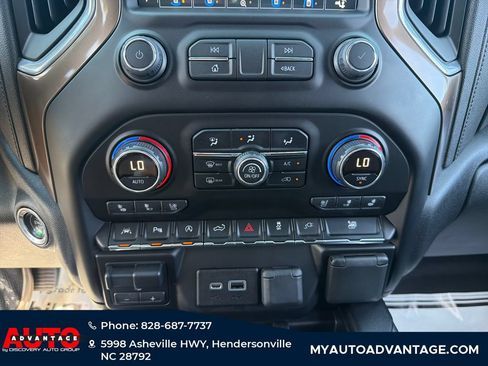 Used 2019 Chevrolet Silverado 1500 High Country w/ Technology Package AWD/4WD image 22