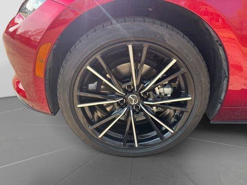 Used 2024 MAZDA MX-5 Miata Grand Touring w/ Weather Package RWD image 9