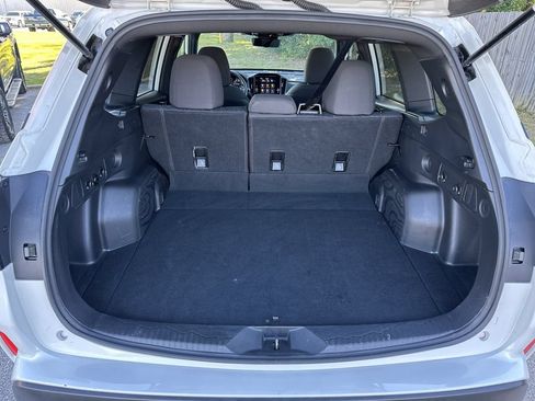 Used 2025 Subaru Forester Premium AWD/4WD image 31