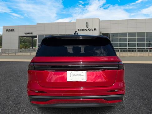 Certified 2024 Lincoln Nautilus Reserve w/ Equipment Group 203A image 4