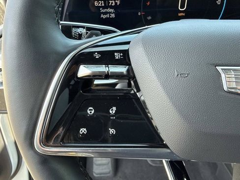 Certified 2024 Cadillac Lyriq Luxury AWD/4WD image 30