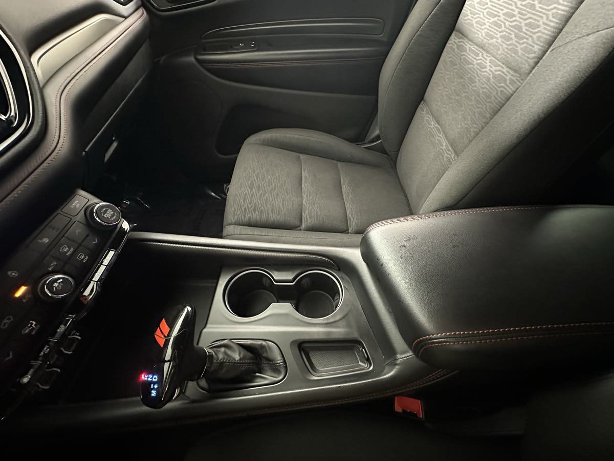 Used 2025 Dodge Durango GT AWD/4WD image 37