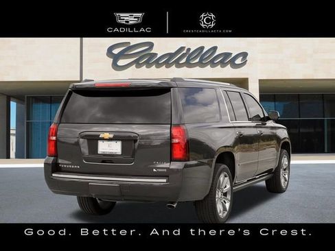Used 2017 Chevrolet Suburban Premier image 3
