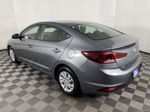 Used 2019 Hyundai Elantra SE w/ Cargo Package image 8