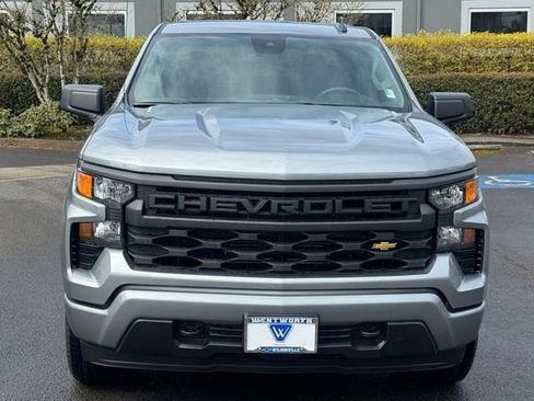 New 2026 Chevrolet Silverado 1500 Custom image 2