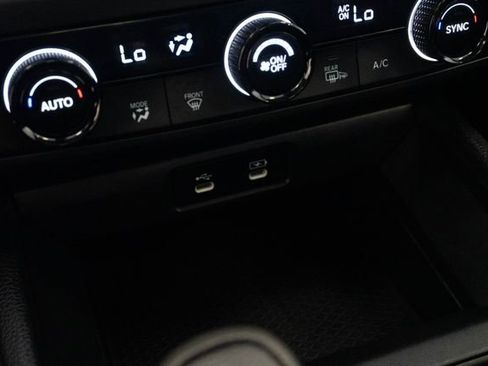 Certified 2023 Honda Accord EX image 21