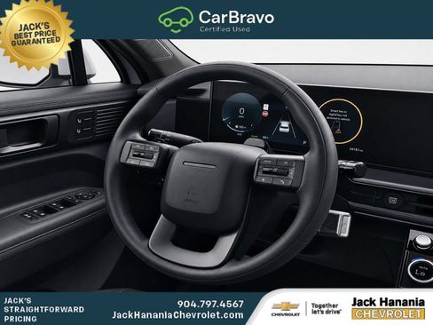 Used 2024 Hyundai Santa Fe Calligraphy AWD/4WD image 11