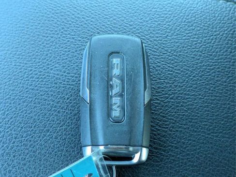 Used 2025 RAM 1500 Big Horn AWD/4WD image 28