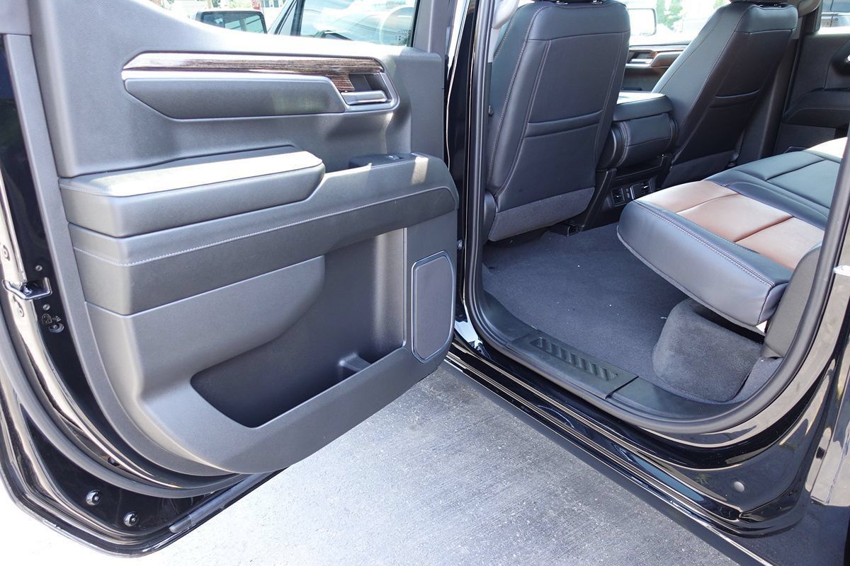 Used 2024 GMC Sierra 1500 Elevation AWD/4WD image 22