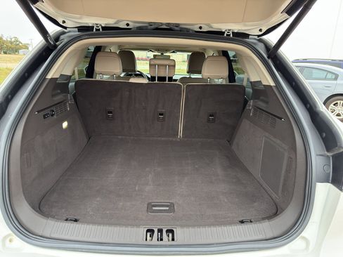 Used 2022 Lincoln Nautilus Reserve w/ Equipment Group 201A image 15