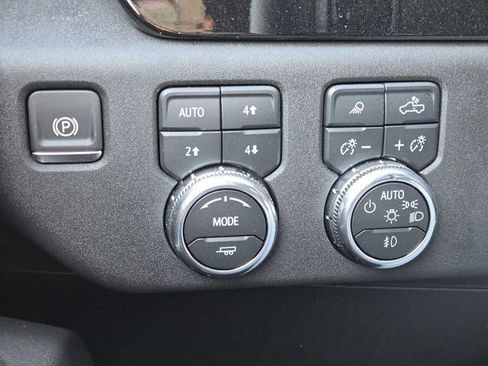 New 2025 GMC Sierra 2500 SLT w/ SLT Premium Package image 14