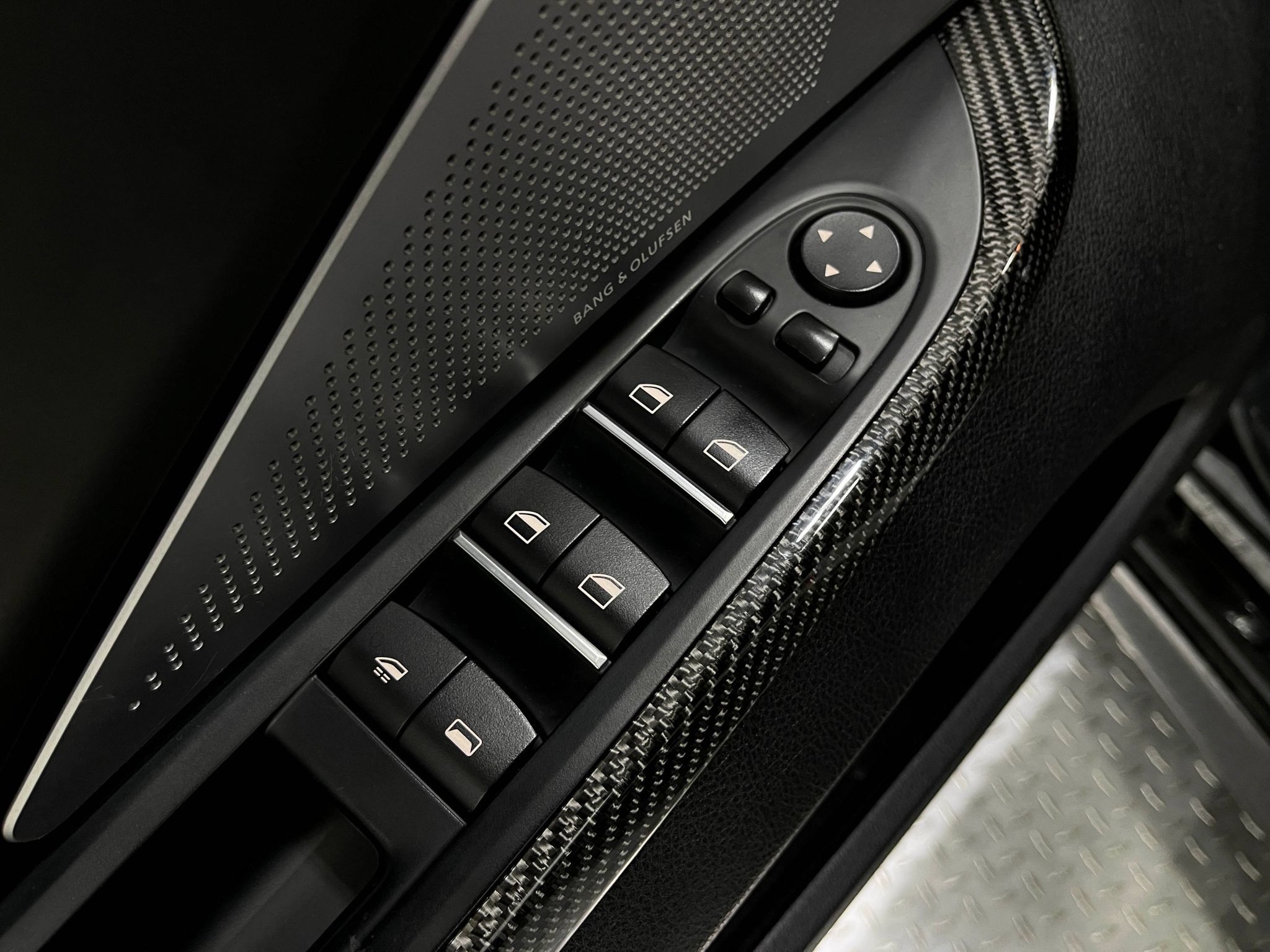 Used 2015 BMW M6 Convertible RWD image 15