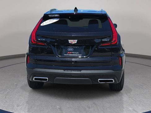 Used 2025 Cadillac XT4 Premium Luxury FWD image 6