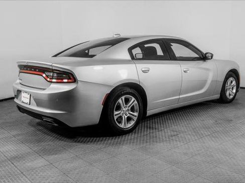 Used 2023 Dodge Charger SXT RWD image 8