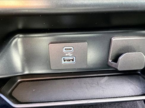 Used 2023 Ford F150 XLT w/ Trailer Tow Package image 16