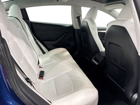 Certified 2023 Tesla Model 3 Long Range AWD/4WD image 11