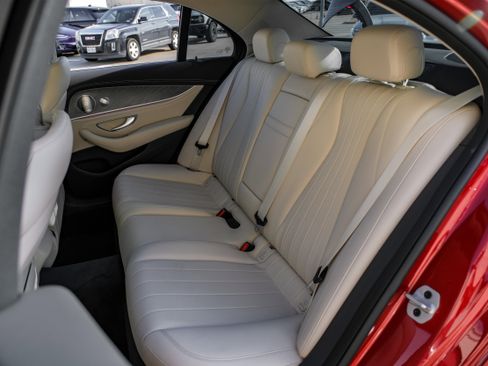 Used 2021 Mercedes-Benz E 350 E 350 w/ Premium Package image 37