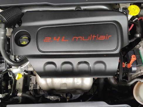 Used 2019 Jeep Compass Latitude w/ Cold Weather Group image 30