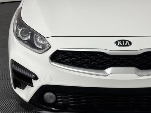 Used 2019 Kia Forte LXS FWD image 3