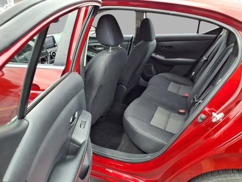 Used 2024 Nissan Sentra SV FWD image 23