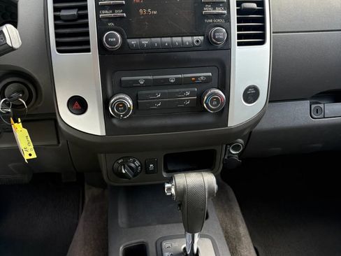 Used 2013 Nissan Xterra S w/ Value Package AWD/4WD image 13