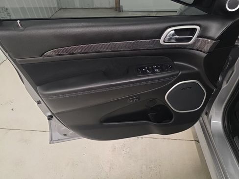 Used 2020 Jeep Grand Cherokee Trackhawk AWD/4WD image 12