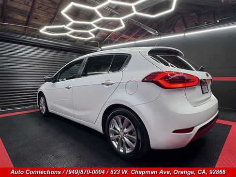 Used 2014 Kia Forte EX w/ EX Premium Package image 4