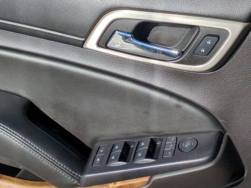 Used 2016 GMC Yukon Denali w/ Open Road Package image 25