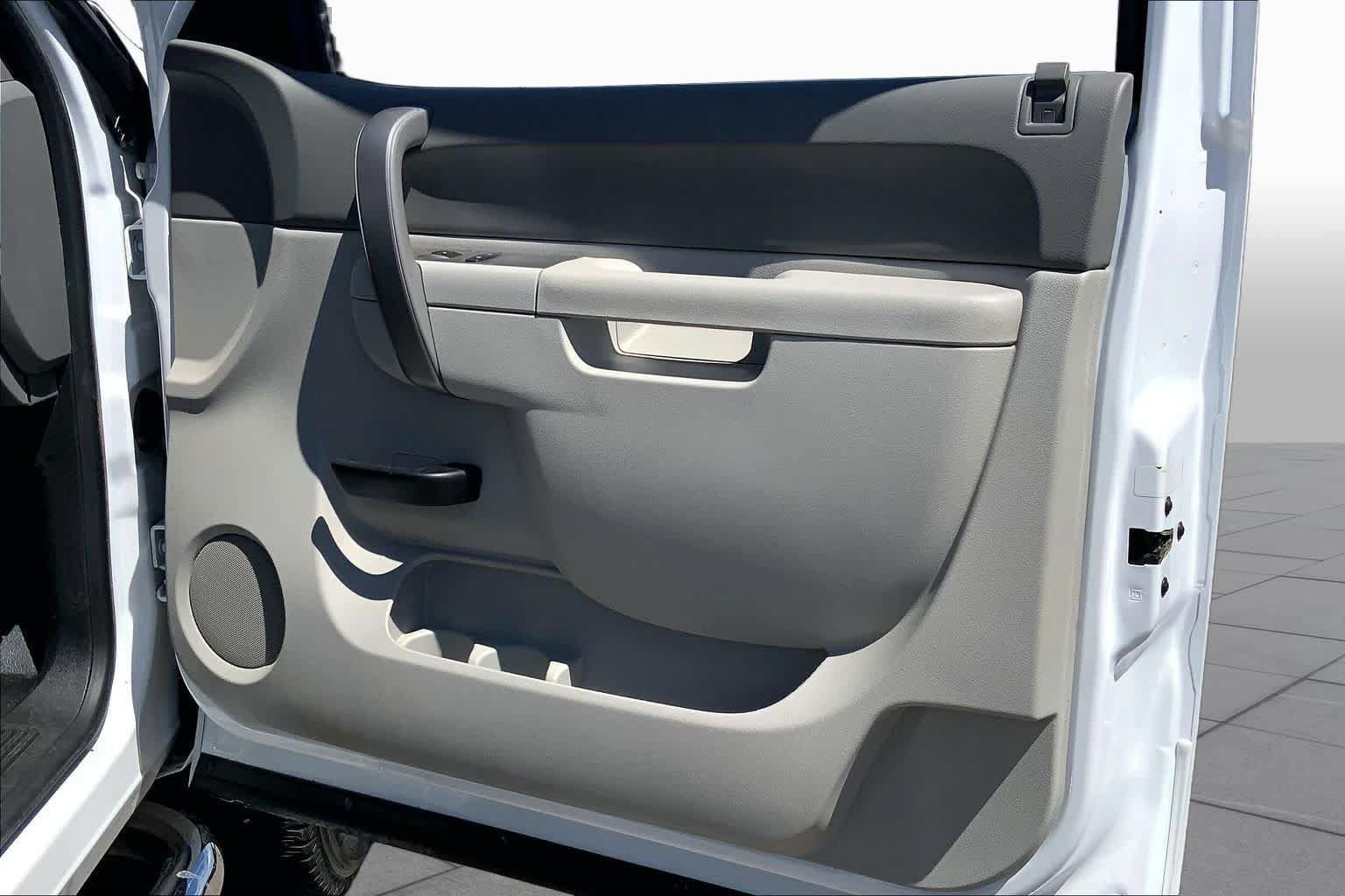 Used 2013 Chevrolet Silverado 2500 W/T RWD image 22