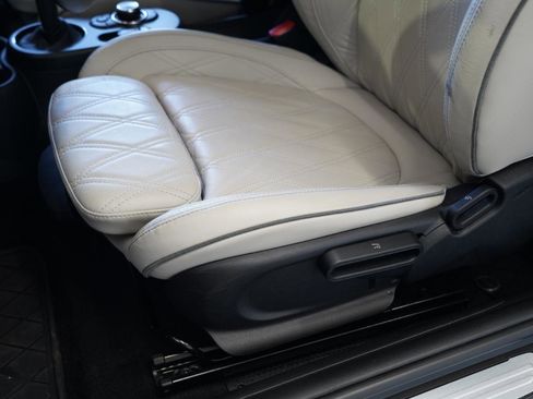 Used 2023 MINI Cooper SE image 26