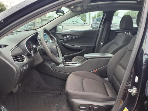 Used 2023 Chevrolet Malibu LT w/ Driver Confidence Package FWD image 17