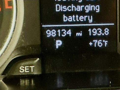 Used 2013 Audi A4 2.0T Premium w/ Convenience Pkg image 19