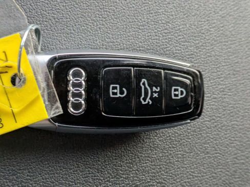 Used 2025 Audi Q7 3.0T Premium Plus image 31