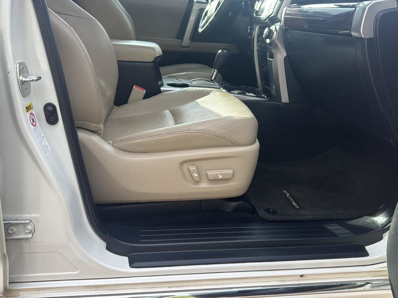 Used 2018 Toyota 4Runner Limited RWD image 22