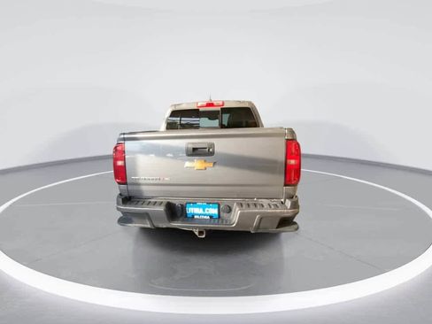 Used 2018 Chevrolet Colorado Z71 AWD/4WD image 7
