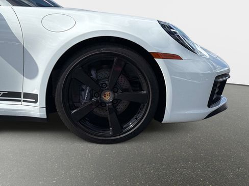 Used 2023 Porsche 911 Carrera T image 22