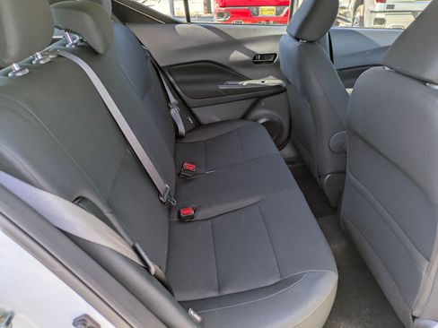 New 2025 Nissan Kicks Play S image 18