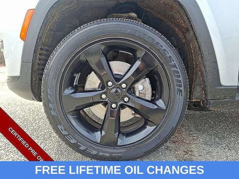 Certified 2021 Jeep Grand Cherokee L Laredo AWD/4WD image 31