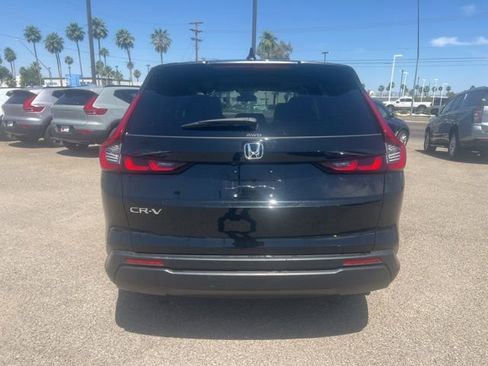 Used 2025 Honda CR-V EX image 5