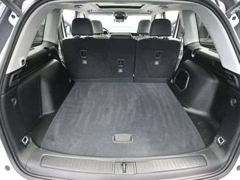 Used 2023 Jeep Grand Cherokee 4WD 4xe w/ Luxury Tech Group II image 44