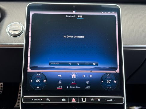 Used 2022 Mercedes-Benz S 500 4MATIC w/ AMG Line Package image 30