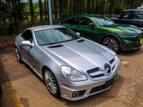 Used 2009 Mercedes-Benz SLK 350 image 1