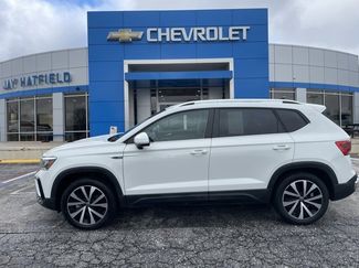 Used 2022 Volkswagen Taos SE video 1