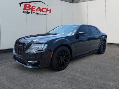 Used 2022 Chrysler 300 Touring L w/ Comfort Group