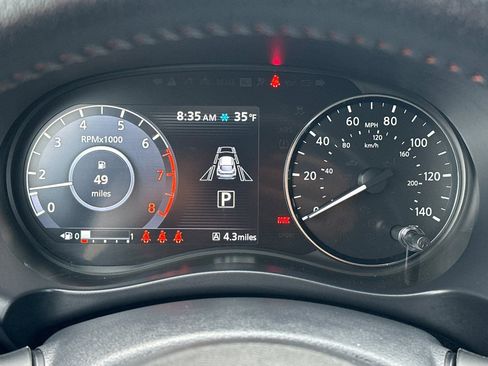 Used 2023 Nissan Kicks SR w/ SR Premium Package image 28