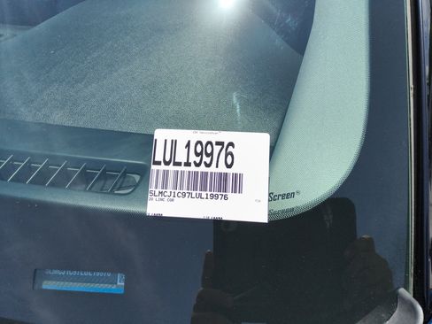 Used 2020 Lincoln Corsair FWD w/ Equipment Group 101A image 10