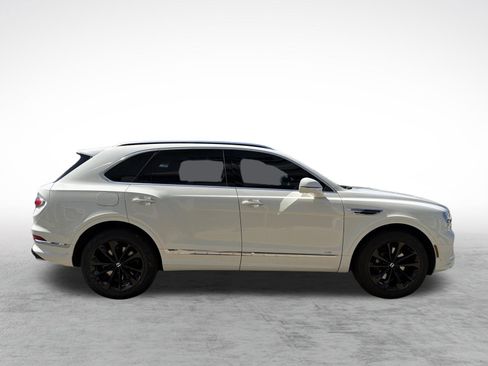 Used 2021 Bentley Bentayga AWD/4WD image 9